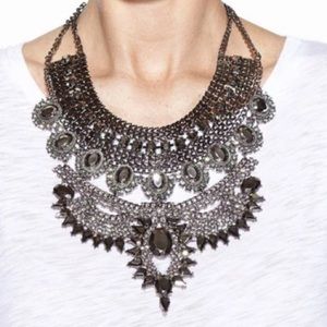 New The Luxe Collection Bold Necklace
EYE CANDY LOS ANGELES